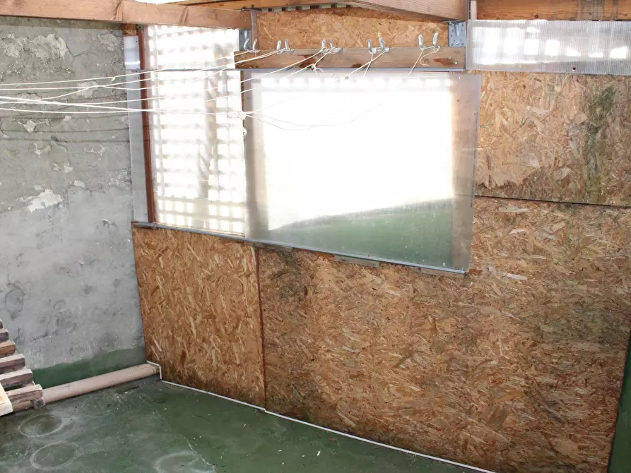 Immagine 8 di Casa indipendente in vendita  in Via Vittorio Veneto 81 a Carunchio