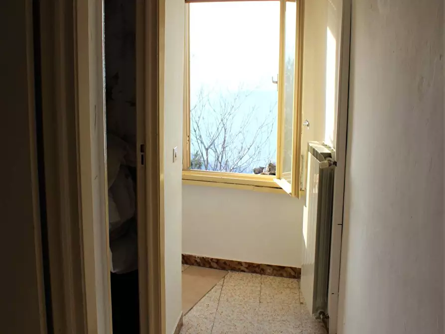 Immagine 15 di Casa indipendente in vendita  in Via Vittorio Veneto 81 a Carunchio