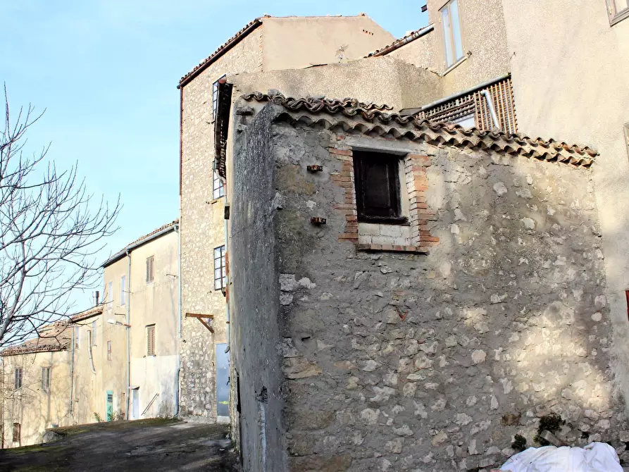 Immagine 21 di Casa indipendente in vendita  in Via Vittorio Veneto 81 a Carunchio