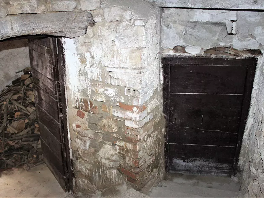 Immagine 28 di Casa indipendente in vendita  in Via Vittorio Veneto 81 a Carunchio