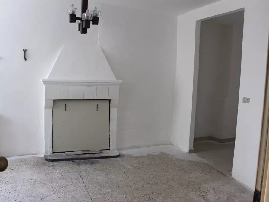 Immagine 4 di Casa semindipendente in vendita  in via Giuseppe Verdi 40 a Carunchio