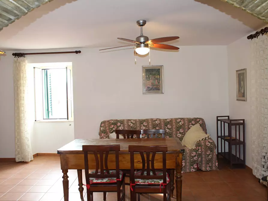 Immagine 33 di Casa indipendente in vendita  in Regina Margherita 52 a Montenero Di Bisaccia