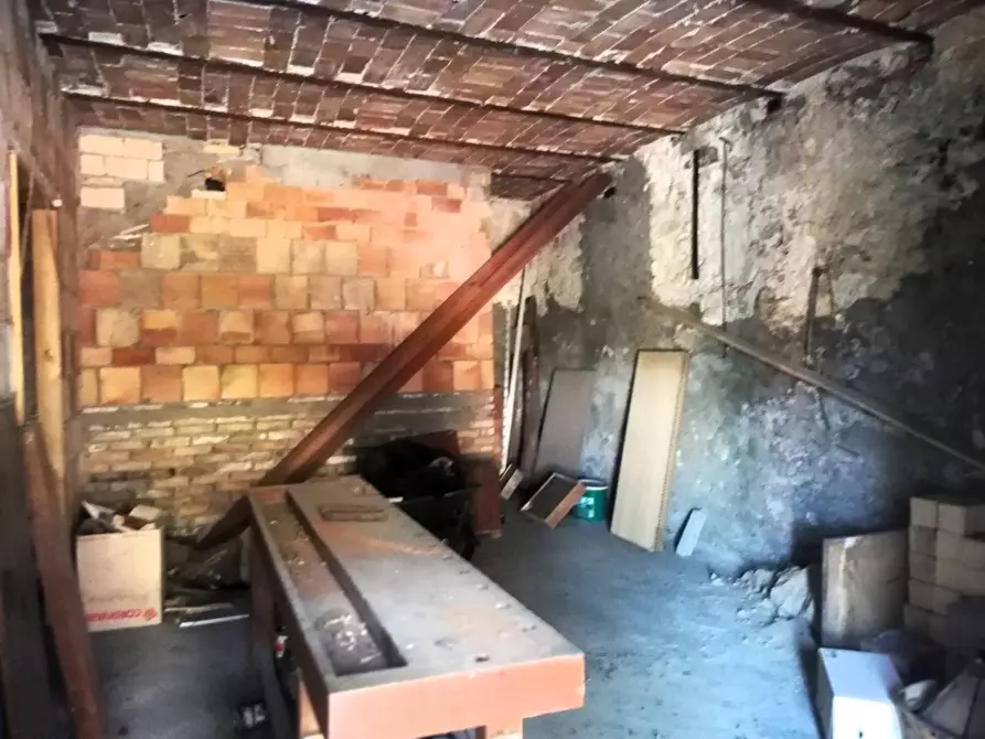 Immagine 4 di Casa semindipendente in vendita  in Via XXIV Maggio 71 a Carunchio