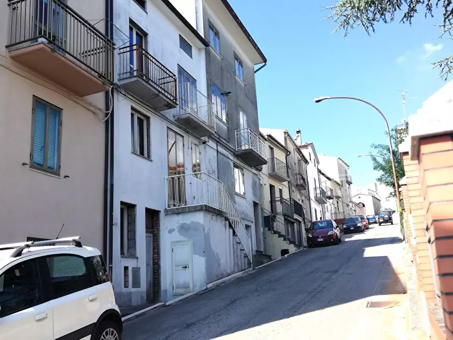 Immagine 23 di Casa semindipendente in vendita  in Via XXIV Maggio 71 a Carunchio