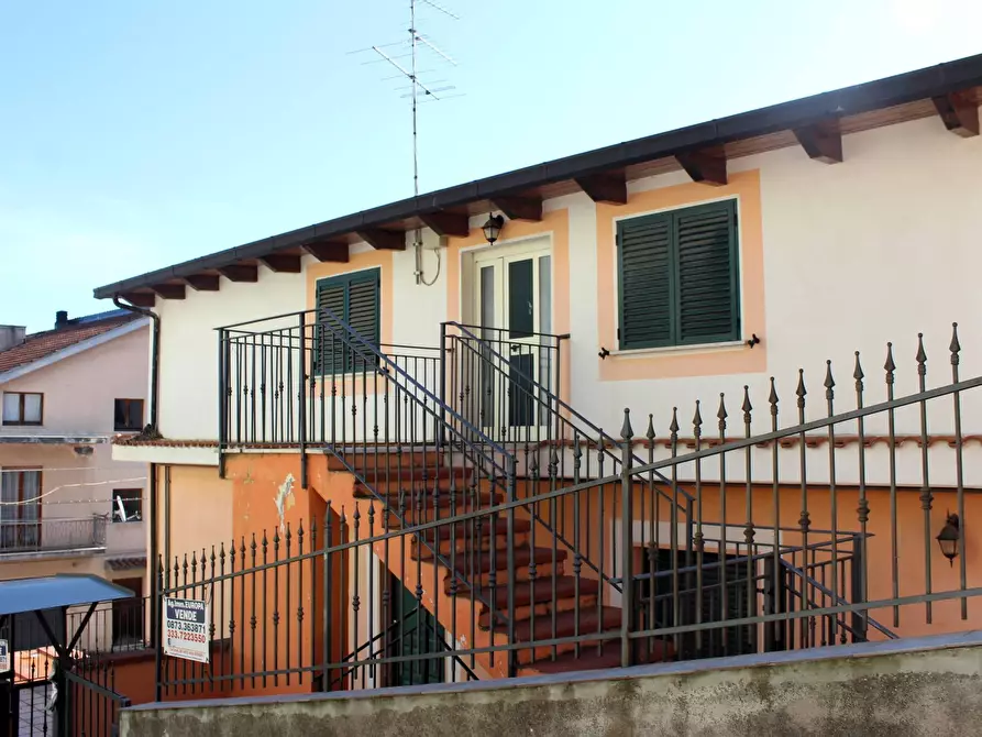 Immagine 1 di Appartamento in vendita  in Traversa via del mare snc a Carunchio