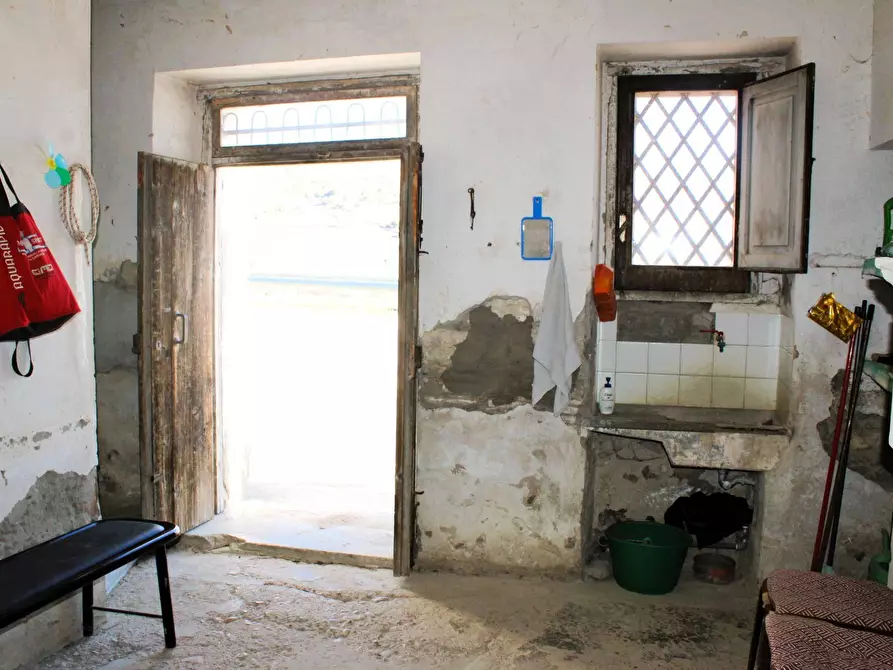 Immagine 9 di Rustico / casale in vendita  in Contrada Ciarioncia snc a Carunchio