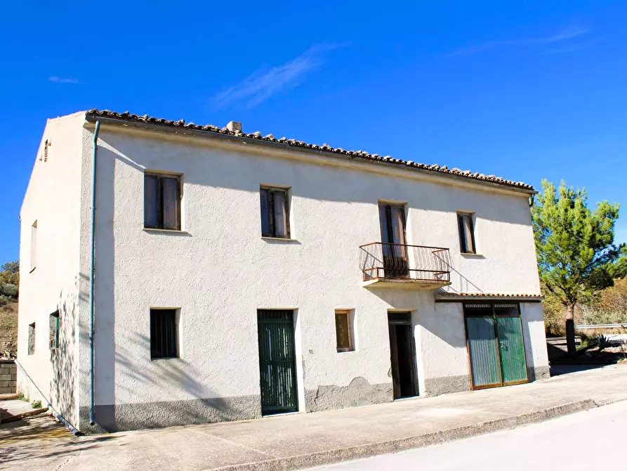 Immagine 24 di Rustico / casale in vendita  in Contrada Ciarioncia snc a Carunchio