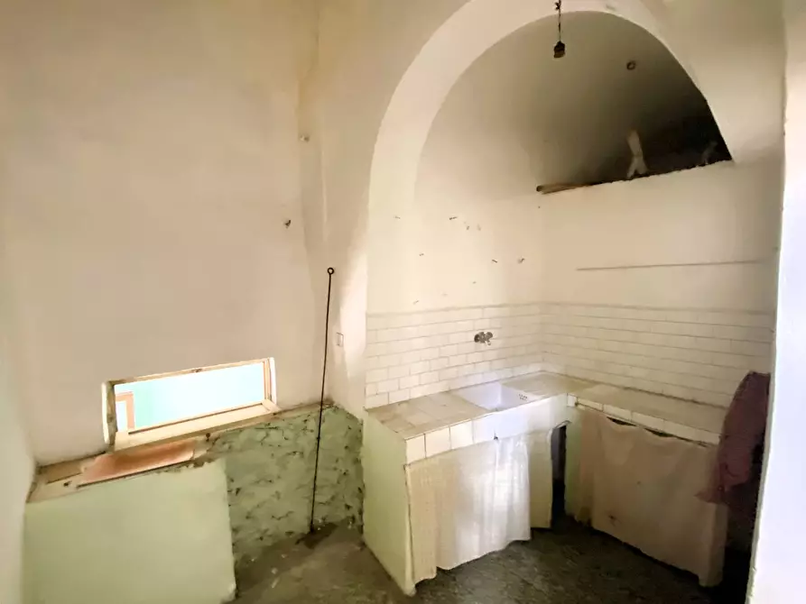 Immagine 6 di Casa semindipendente in vendita  in via Vittorio Veneto a Carunchio