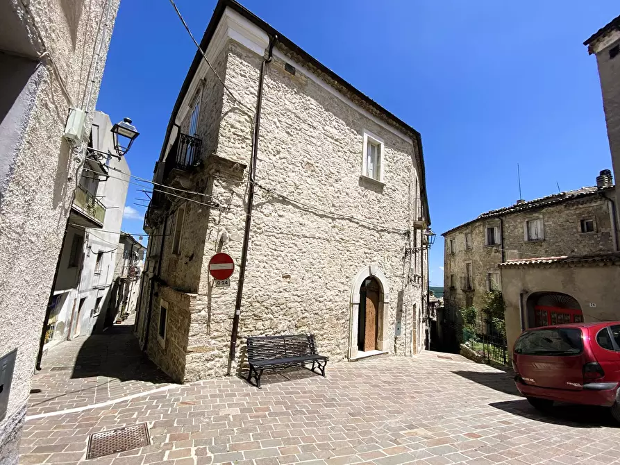 Immagine 35 di Casa semindipendente in vendita  in via Vittorio Veneto a Carunchio