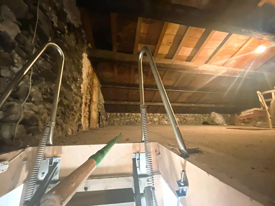 Immagine 28 di Casa semindipendente in vendita  in via Caracciolo 28 a Carunchio