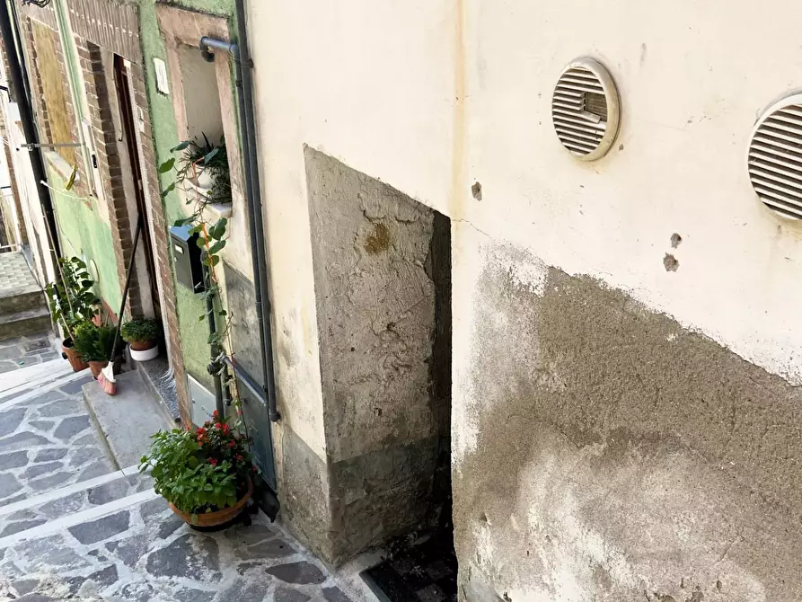 Immagine 35 di Casa semindipendente in vendita  in via Caracciolo 28 a Carunchio