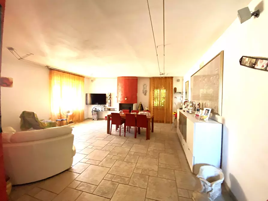 Immagine 6 di Casa indipendente in vendita  in San Antonio Abate 1 a Carunchio