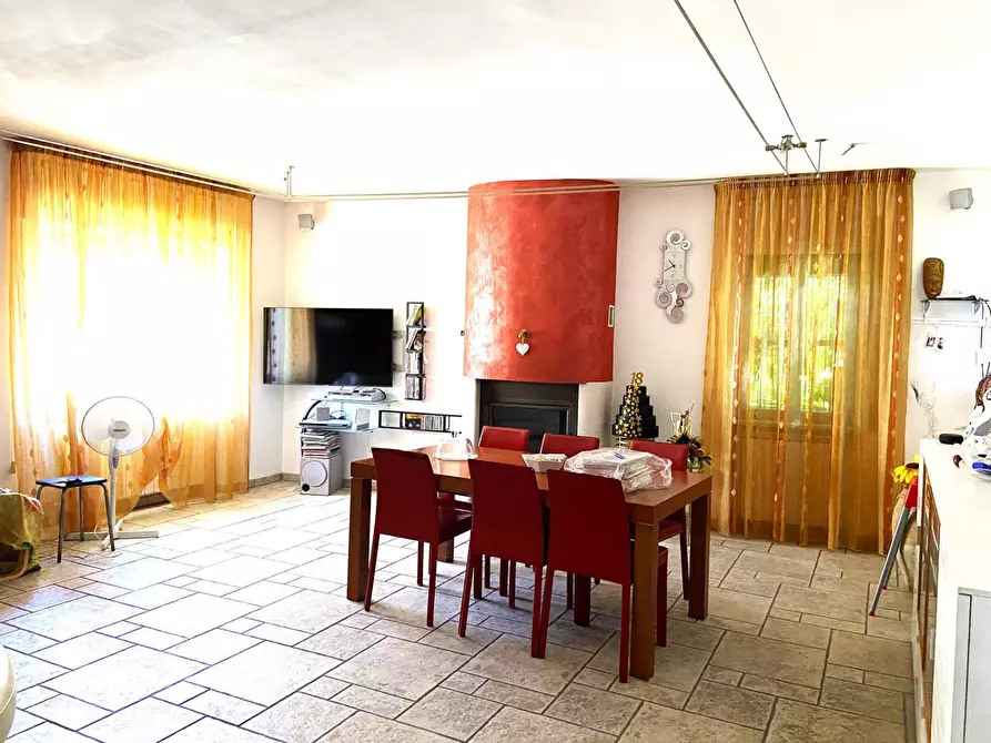 Immagine 4 di Casa indipendente in vendita  in San Antonio Abate 1 a Carunchio