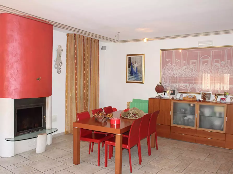 Immagine 12 di Casa indipendente in vendita  in San Antonio Abate 1 a Carunchio