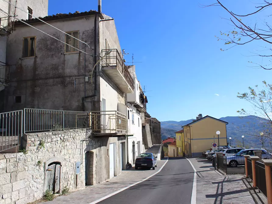 Immagine 1 di Casa semindipendente in vendita  in Via Indipendenza snc a Carunchio