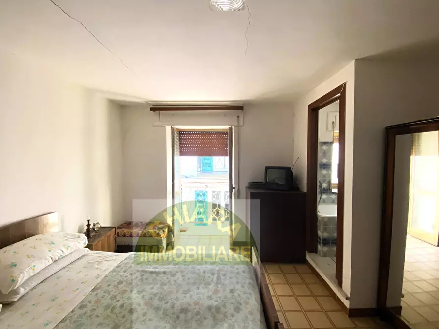 Immagine 10 di Casa semindipendente in vendita  in Via Cesare Battisti 23 a Carunchio