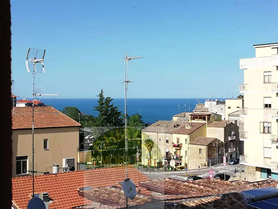 Immagine 4 di Appartamento in vendita  in Carlo Goldoni 8 a Vasto