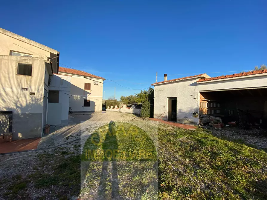 Immagine 38 di Villa in vendita  in Contrada Tratturo a Gissi