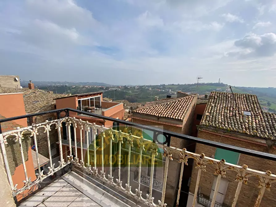 Immagine 10 di Casa semindipendente in vendita  in Via Giovannella del Borgo a Carunchio