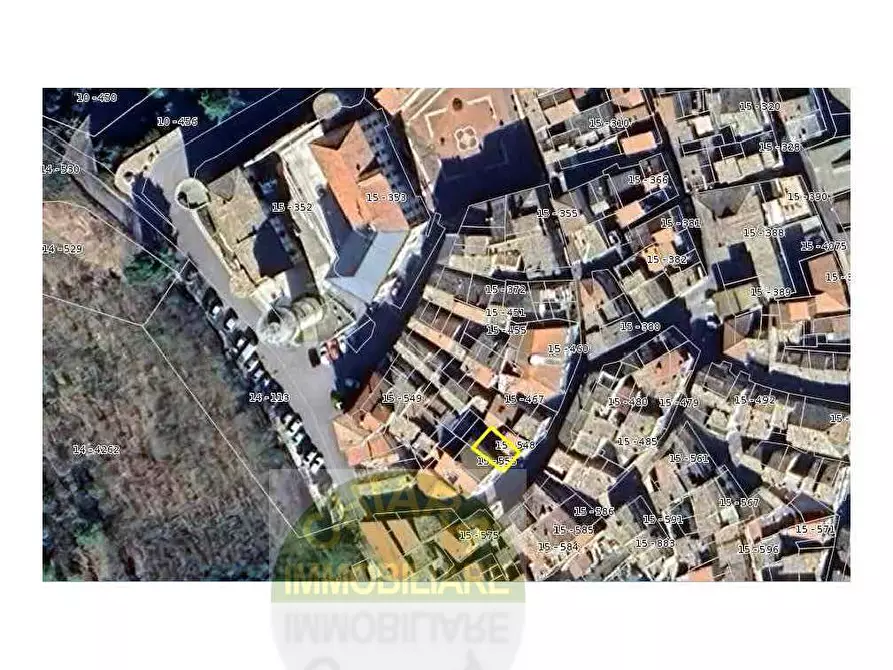 Immagine 28 di Casa semindipendente in vendita  in Via Giovannella del Borgo a Carunchio