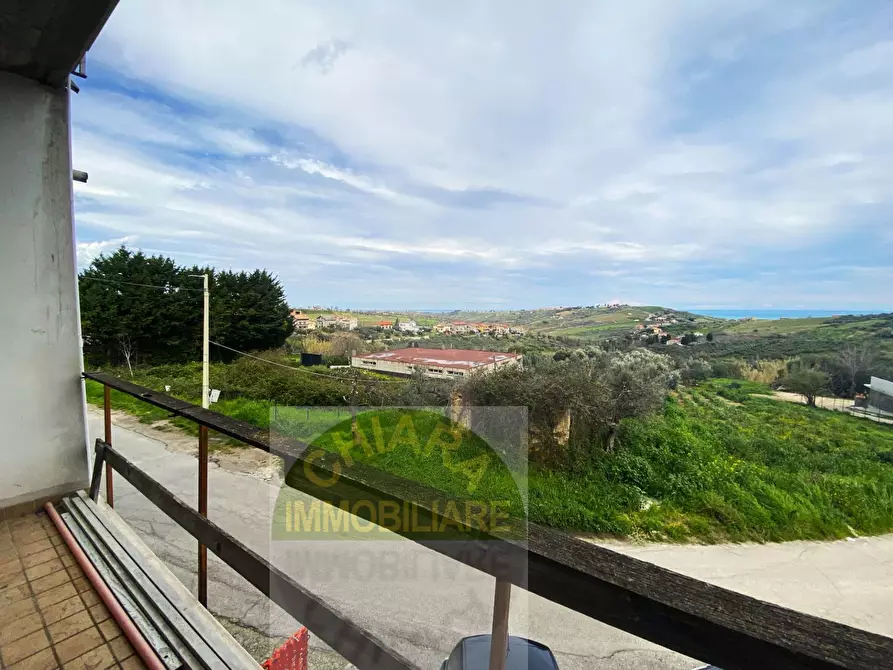 Immagine 25 di Appartamento in vendita  in via G. Di Vittorio snc a Cupello