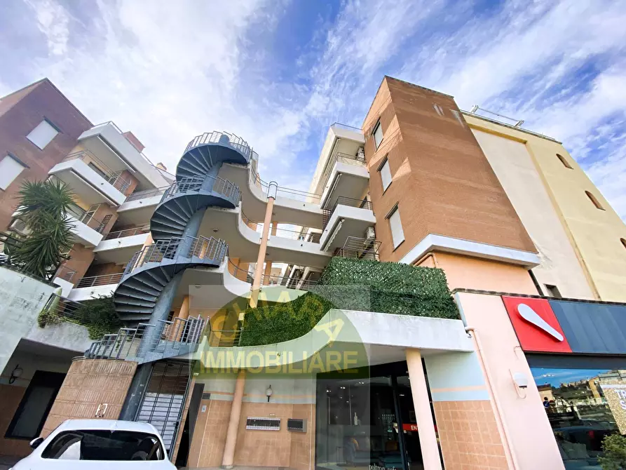 Immagine 19 di Appartamento in vendita  in Via Martiri Istriani a Vasto