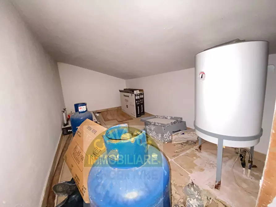 Immagine 21 di Appartamento in vendita  in c.da Padula SNC a Montenero Di Bisaccia