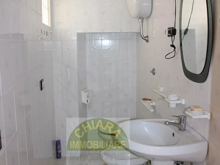 Immagine 13 di Casa semindipendente in vendita  in via Rione San Vito 5/35 a Carunchio