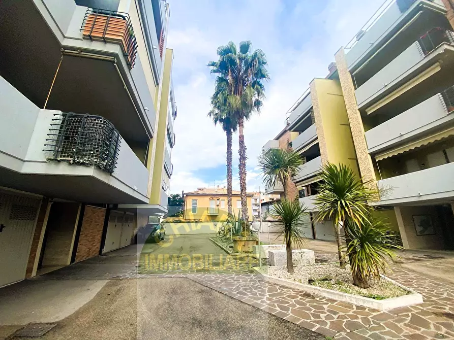 Immagine 41 di Appartamento in vendita  in Via Campo di Giove 9/1 a Montesilvano