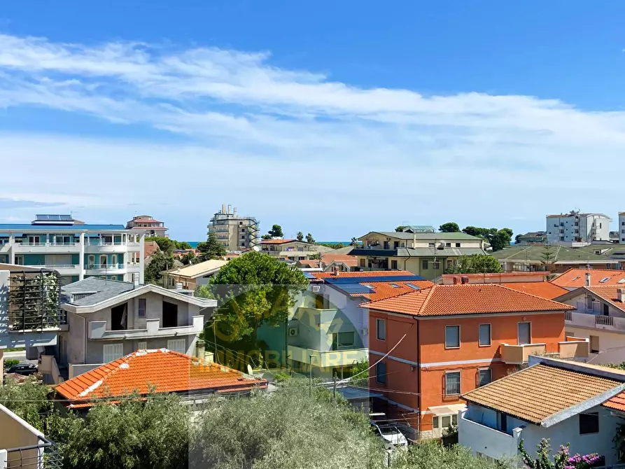 Immagine 24 di Appartamento in vendita  in Via Campo di Giove 9/1 a Montesilvano