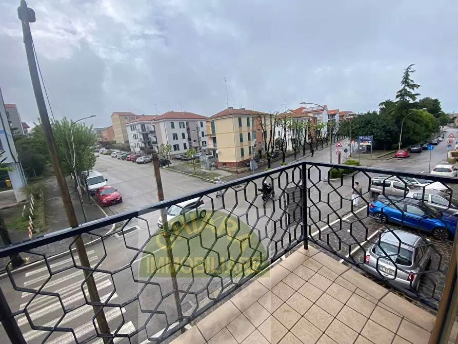 Immagine 15 di Appartamento in vendita  in Via Ciccarone a Vasto