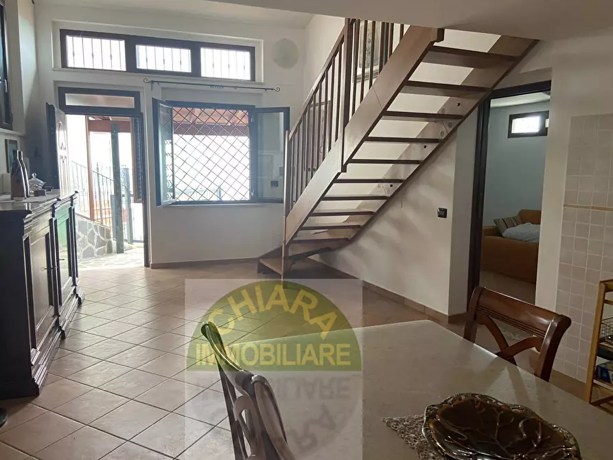 Immagine 8 di Villa in vendita  in Roma 21-2 a Carunchio