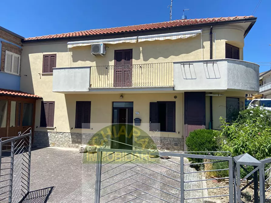 Immagine 9 di Casa semindipendente in vendita  in via San Rocco 20 a Carunchio