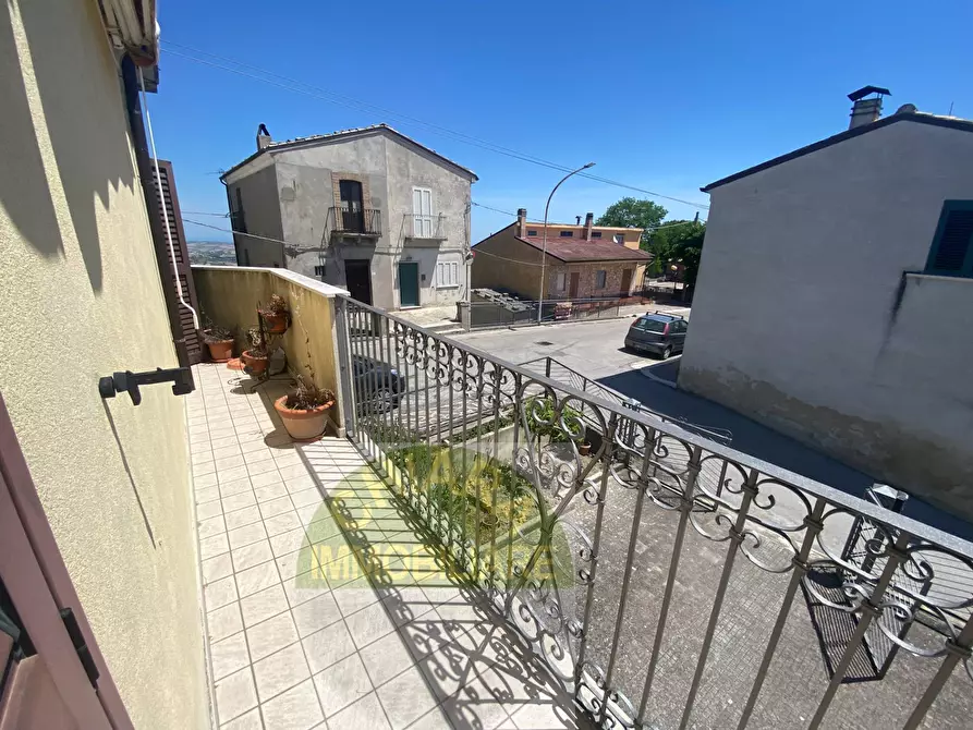 Immagine 11 di Casa semindipendente in vendita  in via San Rocco 20 a Carunchio