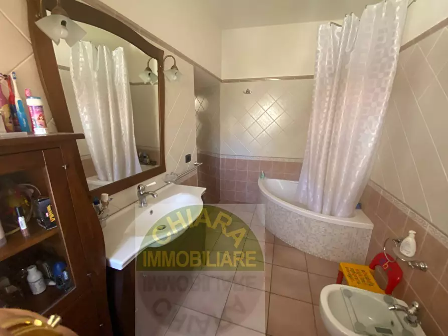 Immagine 19 di Casa semindipendente in vendita  in via San Rocco 20 a Carunchio