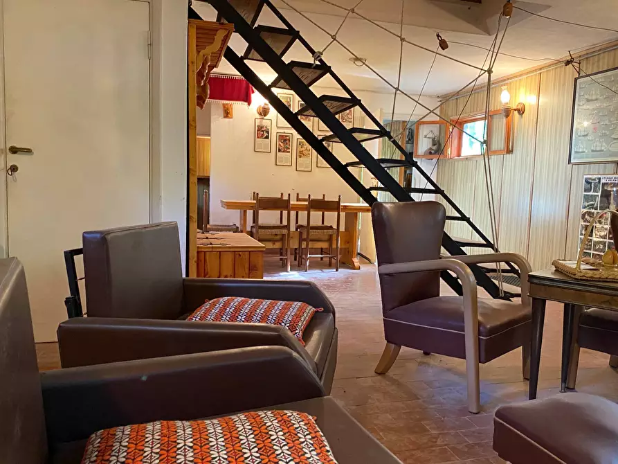 Immagine 21 di Baita in vendita  in SP 43 4 a Pietracamela