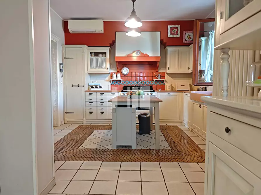 Immagine 30 di Villa in vendita  in Via Massimo D'Antona 13 a Mosciano Sant'angelo