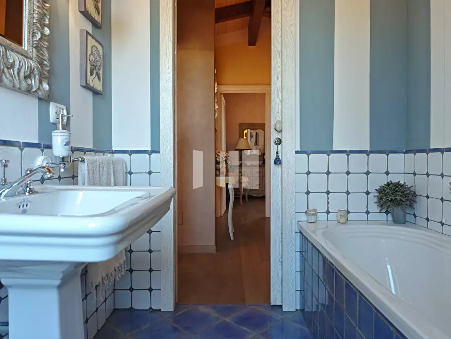 Immagine 52 di Villa in vendita  in Via Massimo D'Antona 13 a Mosciano Sant'angelo