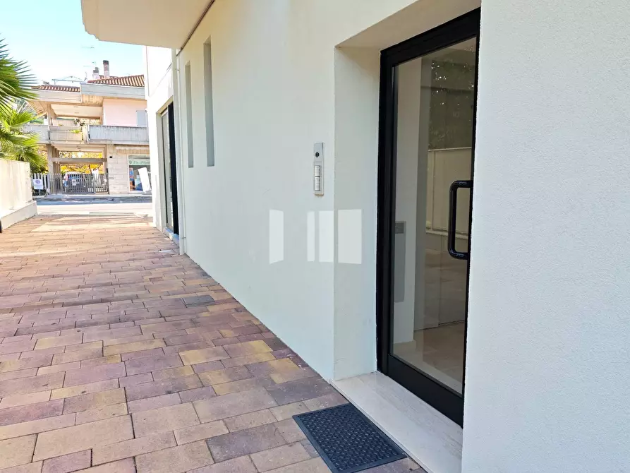 Immagine 28 di Appartamento in vendita  in Via Galileo Galilei 210 a Giulianova