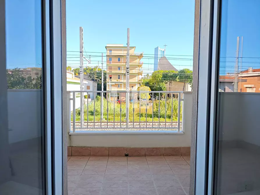 Immagine 18 di Appartamento in vendita  in Via Galileo Galilei 210 a Giulianova