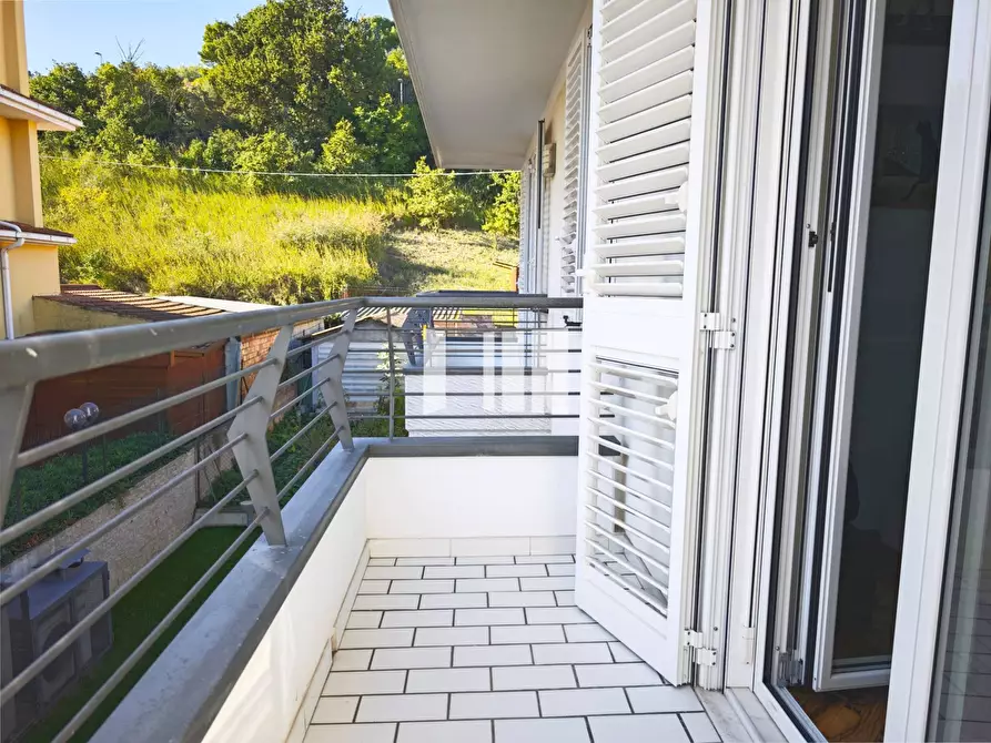 Immagine 40 di Villa in vendita  in Via Michetti 17 a Giulianova