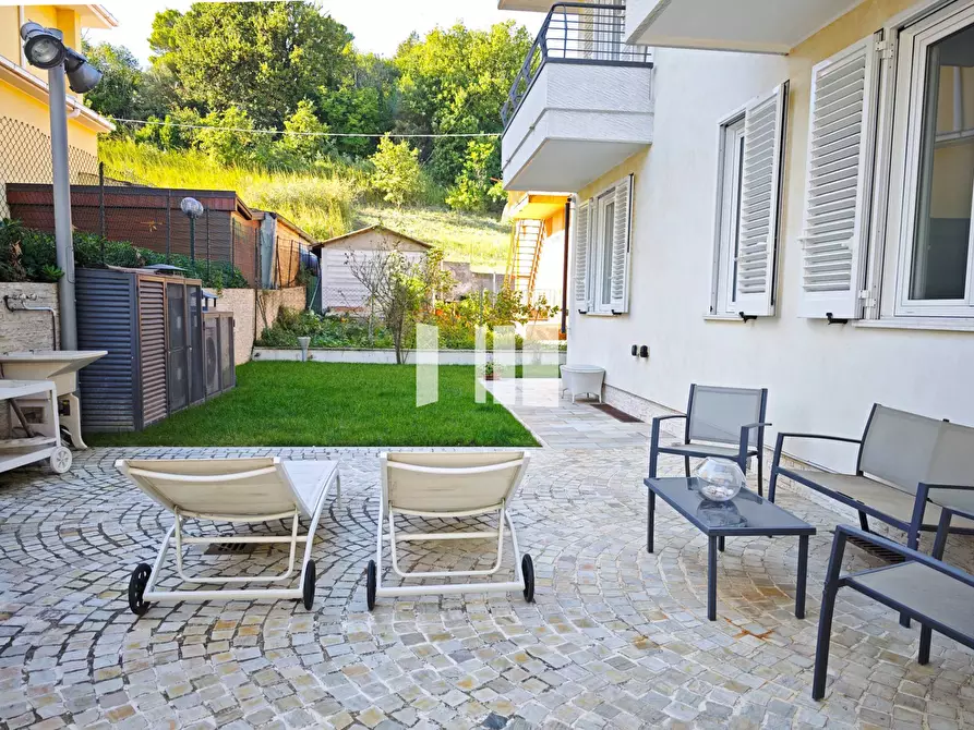 Immagine 9 di Villa in vendita  in Via Michetti 17 a Giulianova