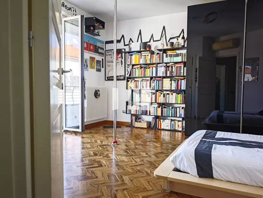 Immagine 30 di Villa in vendita  in Via Michetti 17 a Giulianova