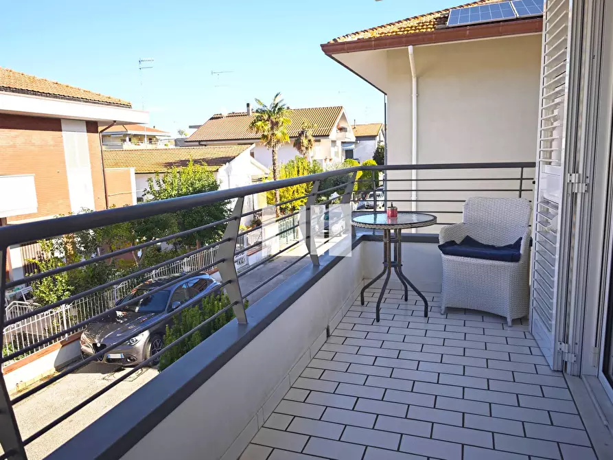 Immagine 32 di Villa in vendita  in Via Michetti 17 a Giulianova