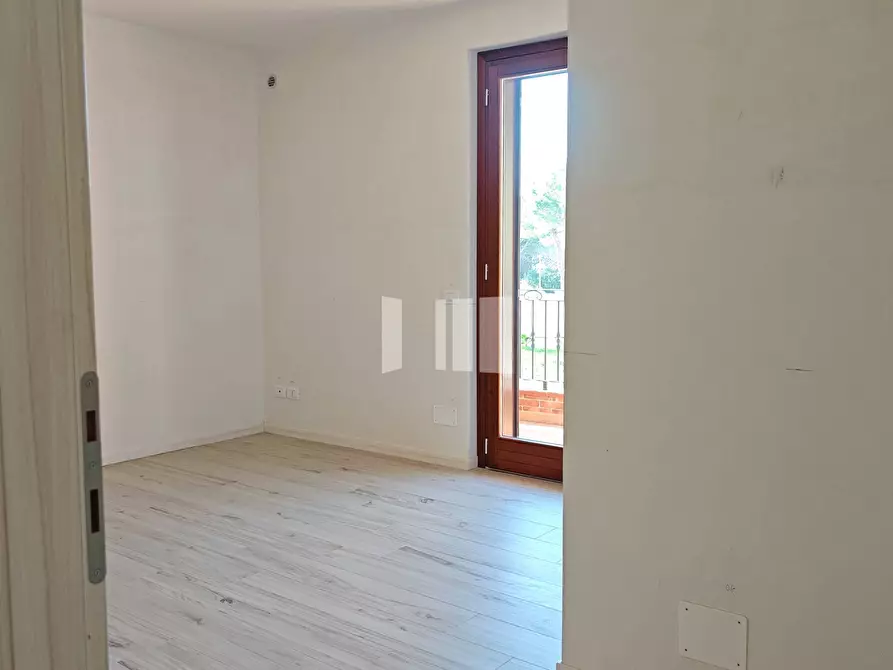 Immagine 17 di Appartamento in vendita  in Viale dei Pini 3 a Giulianova