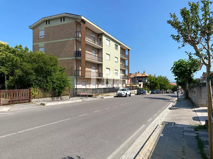 Immagine 36 di Appartamento in vendita  in Via Papa Giovanni XXIII 48 a Mosciano Sant'angelo