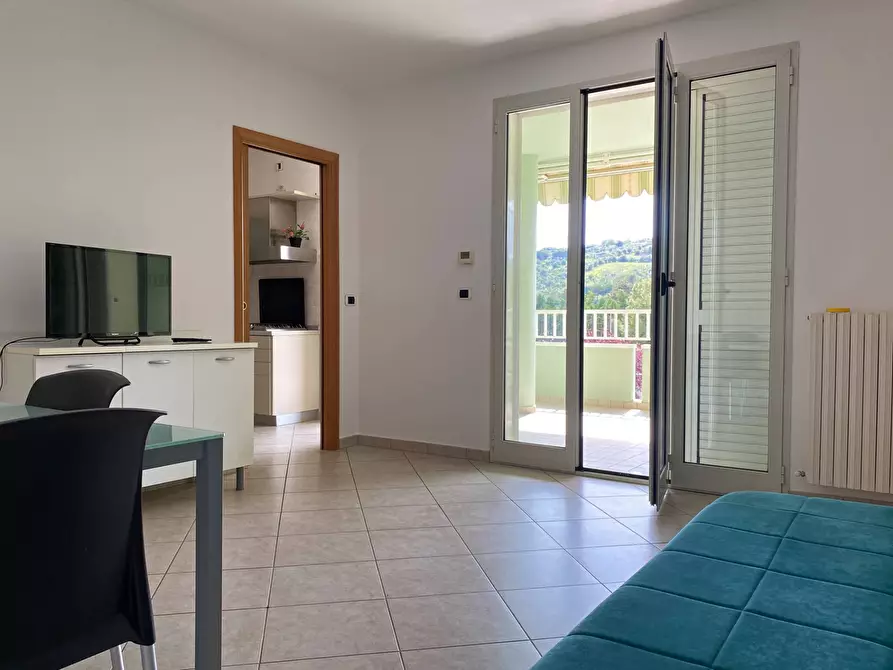 Immagine 11 di Appartamento in affitto  in Via Moranino 4 a Giulianova