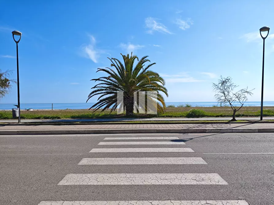 Immagine 28 di Attico in vendita  in Lungomare Rodi 32 a Giulianova