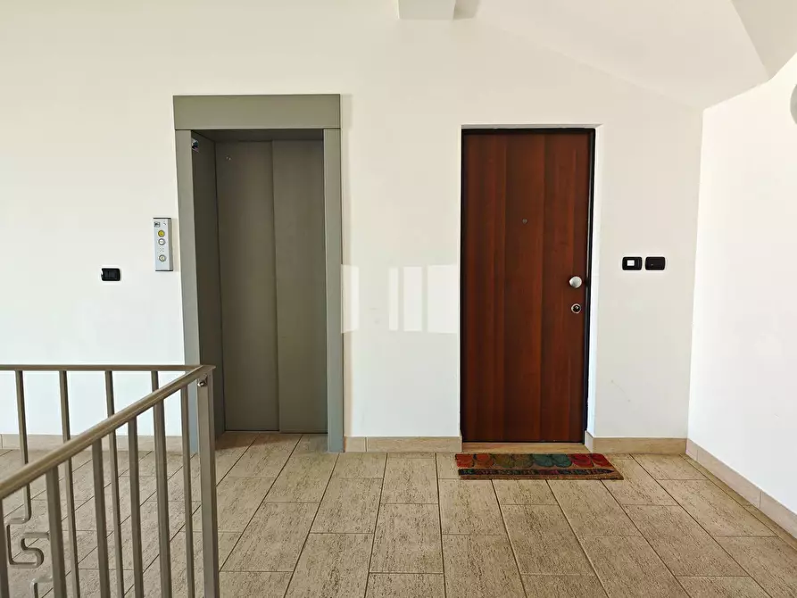 Immagine 2 di Attico in vendita  in Lungomare Rodi 32 a Giulianova