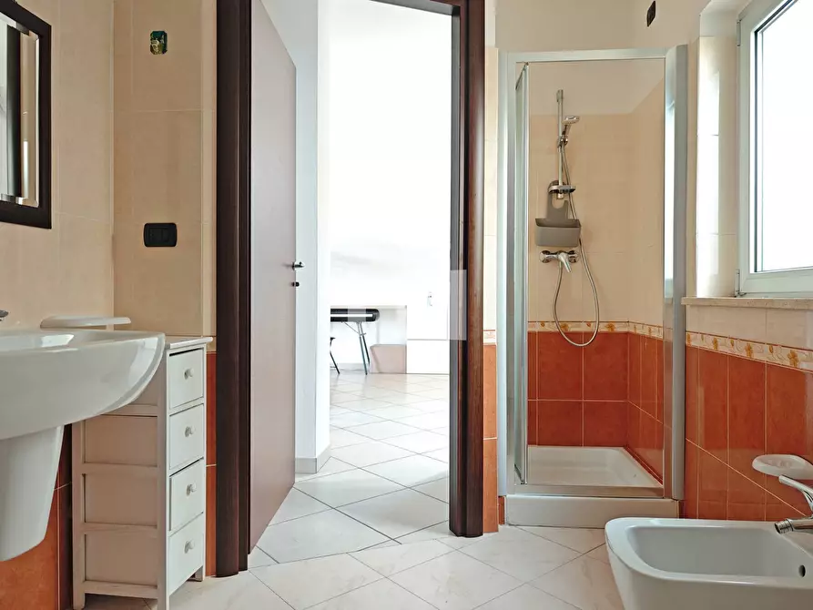 Immagine 23 di Attico in vendita  in Lungomare Rodi 32 a Giulianova